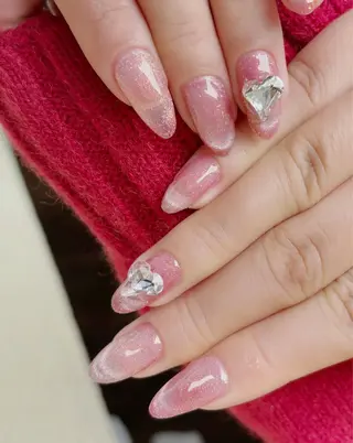 ネイル Shis_🦄shi 韓国風キラキラネイルのネイルデザイン