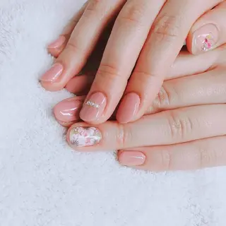 ネイル 柴崎 美幸のネイルデザイン