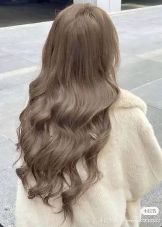 カラー 透ける透明感カラー 🤍anju🎀のヘアスタイル