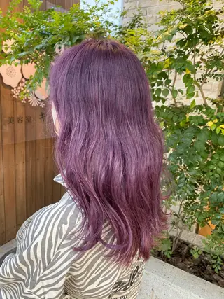 セミロング ハイトーンエフェクト ブリーチいち丸のヘアスタイル