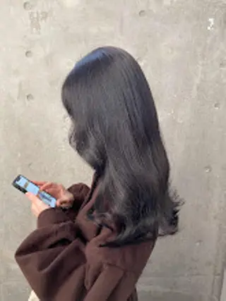 カラー 🪞official FRUITS渋谷🩰のヘアスタイル