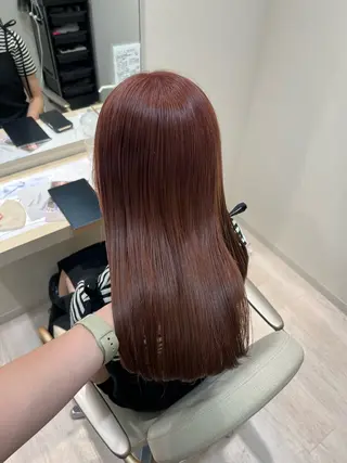 セミロング mina .のヘアスタイル