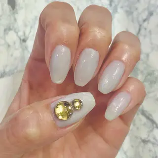 ネイル M’s + エムズプラスのネイルデザイン