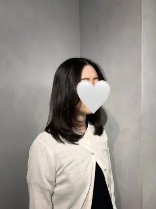 ミディアム 大村 咲羅のヘアスタイル