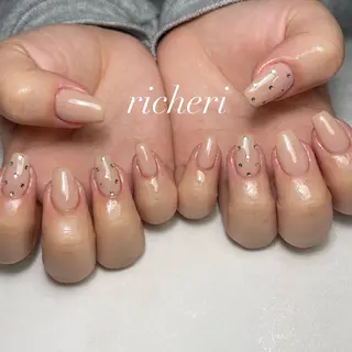 ミディアム ネイル richeri beautyのネイルデザイン