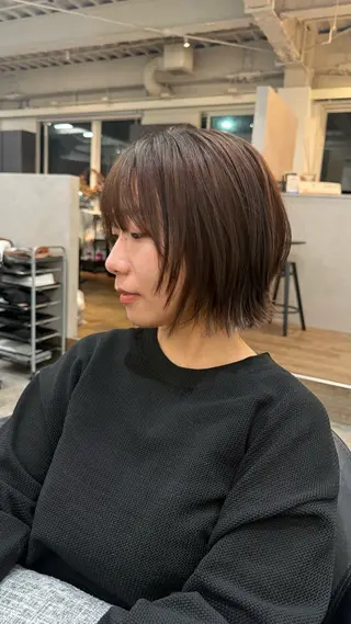 ミディアム 白髪ぼかし 👒堀江・ヨンスクのヘアスタイル