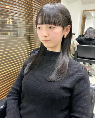 ロング 平 一裕のヘアスタイル