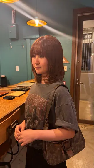 ミディアム カラー 山城 夢真のヘアスタイル