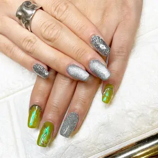 ネイル amour所属・amour ERIKAのマツエク・マツパデザイン