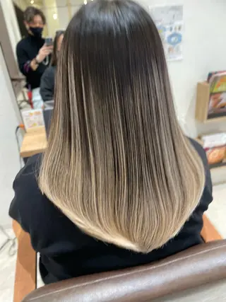 ロング 齋藤 拓郎のヘアスタイル