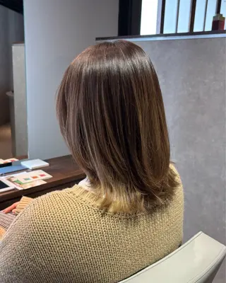 ミディアム カラー 柔らかい透明感カラー 髪質改善/神戸のヘアスタイル