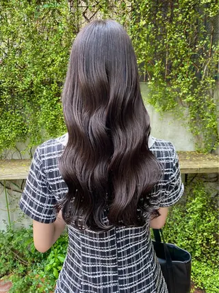 ロング カラー shiori ❤︎ /透明感カラーのヘアスタイル