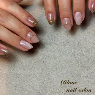 ショート Blanc ブランのネイルデザイン