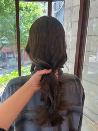 ロング 似合わせカラー🪩 SAYA 👗のヘアスタイル