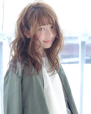 ミディアム カラー パーマ ブリーチ/髪質改善 NYNY大久保のヘアスタイル