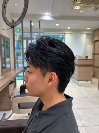 パーマ メンズ 山本 侑平のヘアスタイル
