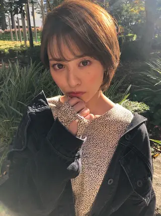 ショート カラー 透明感カラー│ レイヤーヘア中居美樹のヘアスタイル