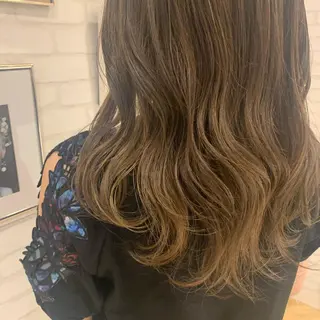 セミロング カラー 【髪質改善】 夏目結以のヘアスタイル