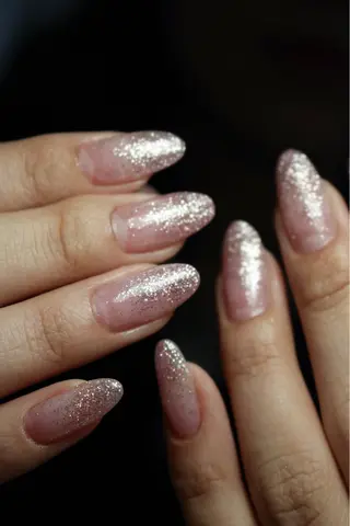 ネイル TOL NAILのネイルデザイン