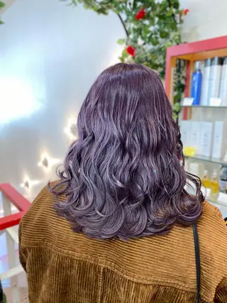 ミディアム ゆぴ☾‪/推しカラー /ハイトーンのヘアスタイル