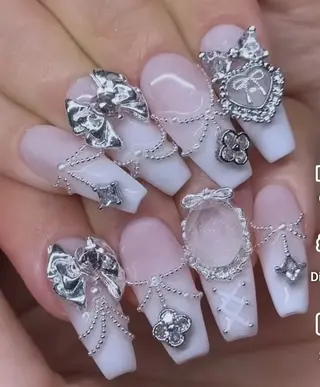 ネイル MIHANA NAILのネイルデザイン