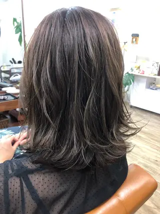 ミディアム 髪質改善ayame 横山諒のヘアスタイル