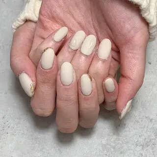 ネイル atelier　FIORITURA所属・FIORITURA aiのネイルデザイン