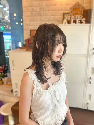 セミロング パーマ ウルフレイヤー エクステ/kokiのヘアスタイル