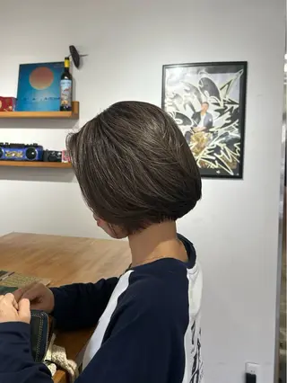 カラー AOI✖️ BY MY SIDEのヘアスタイル