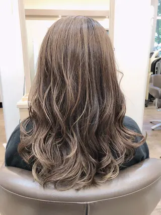 セミロング カラー 尚平 40代からの 髪質改善専門のその他イメージ