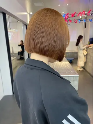 ショート カラー 🍷暖色カラー🍷 HINATAのヘアスタイル