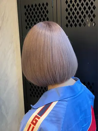 セミロング カラー 透明感ミルクティー✨ 西澤 ジュンヤのヘアスタイル