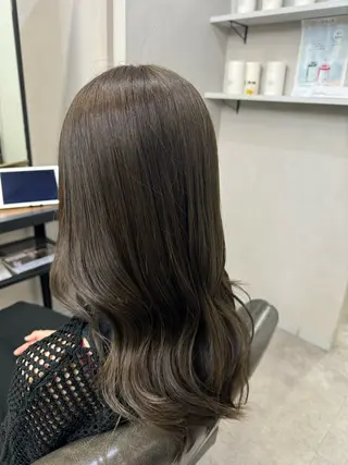 セミロング NAVY/airi 完全完結型個室サロンのヘアスタイル