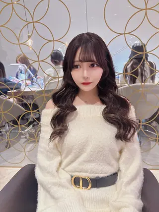 ロング 韓国ヘア×ハイトーン AYA💫のヘアスタイル