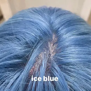 カラー fifth所属・センターパート／マッ シュ／パーマ　あさみのヘアスタイル