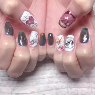 ネイル 個室ネイルサロンDolly  Girl〜ドーリーガール〜所属・DollyGirl KYOKOのネイルデザイン