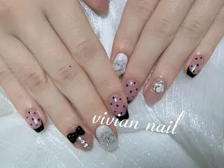 ネイル VIVIAN エイのネイルデザイン