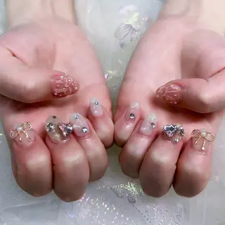 ネイル パーツ全部¥110 サロンミミのネイルデザイン