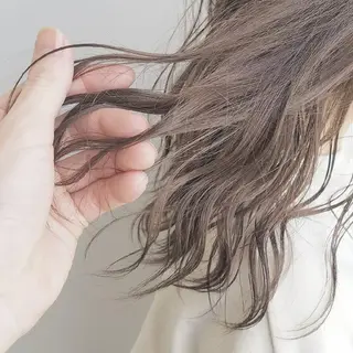 カラー ミディアム iplus まつげ、眉毛、耳つぼのマツエク・マツパデザイン