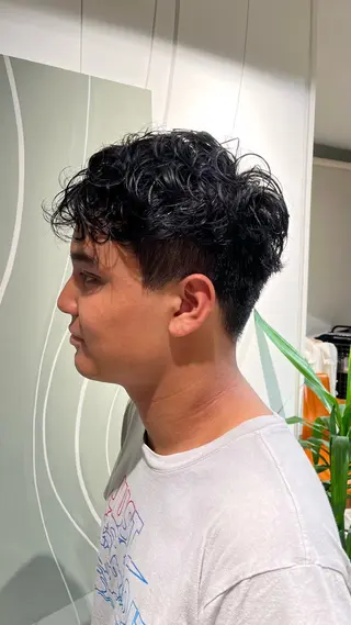 メンズ 鶴舞/透明感/リア ライズ/ いっとぅーのヘアスタイル