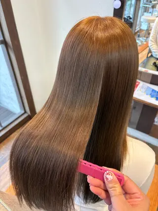 カラー レナ┊︎髪質改善 ┊︎シルクストレートのヘアスタイル