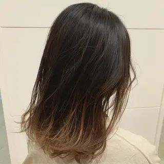 セミロング TIENA所属・田中 寿弥のヘアスタイル