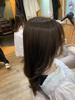 ロング カラー CORE新宿所属・CORE よしえのヘアスタイル