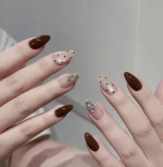 ネイル T-lee Nailsalonのネイルデザイン