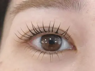 マツエク・マツパ Best Eyelash 渋谷109前店所属・林 はなのマツエク・マツパデザイン
