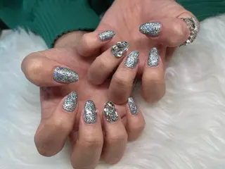 ネイル Latienne total beauty salon所属・Saori 【latienne】のネイルデザイン