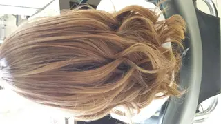 カラー 大久保 隆蔵のヘアスタイル