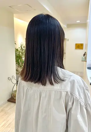 ミディアム つぼみ/パーマ ／レイヤー／ボブのヘアスタイル