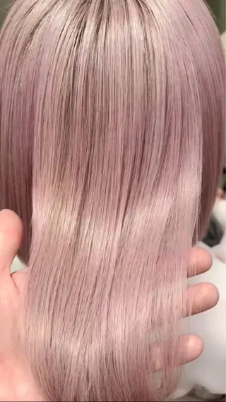 ミディアム Spica 松岡のヘアスタイル