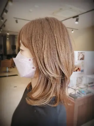 セミロング 坂本 純子のヘアスタイル